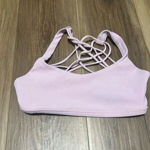 lululemon Free to be Wild *Ribbed sports Bra light pink size 6